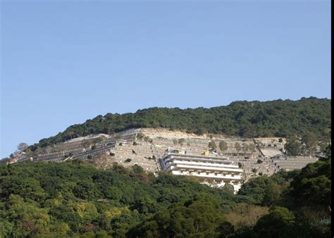 金塔墓地|柴湾华人永远坟场